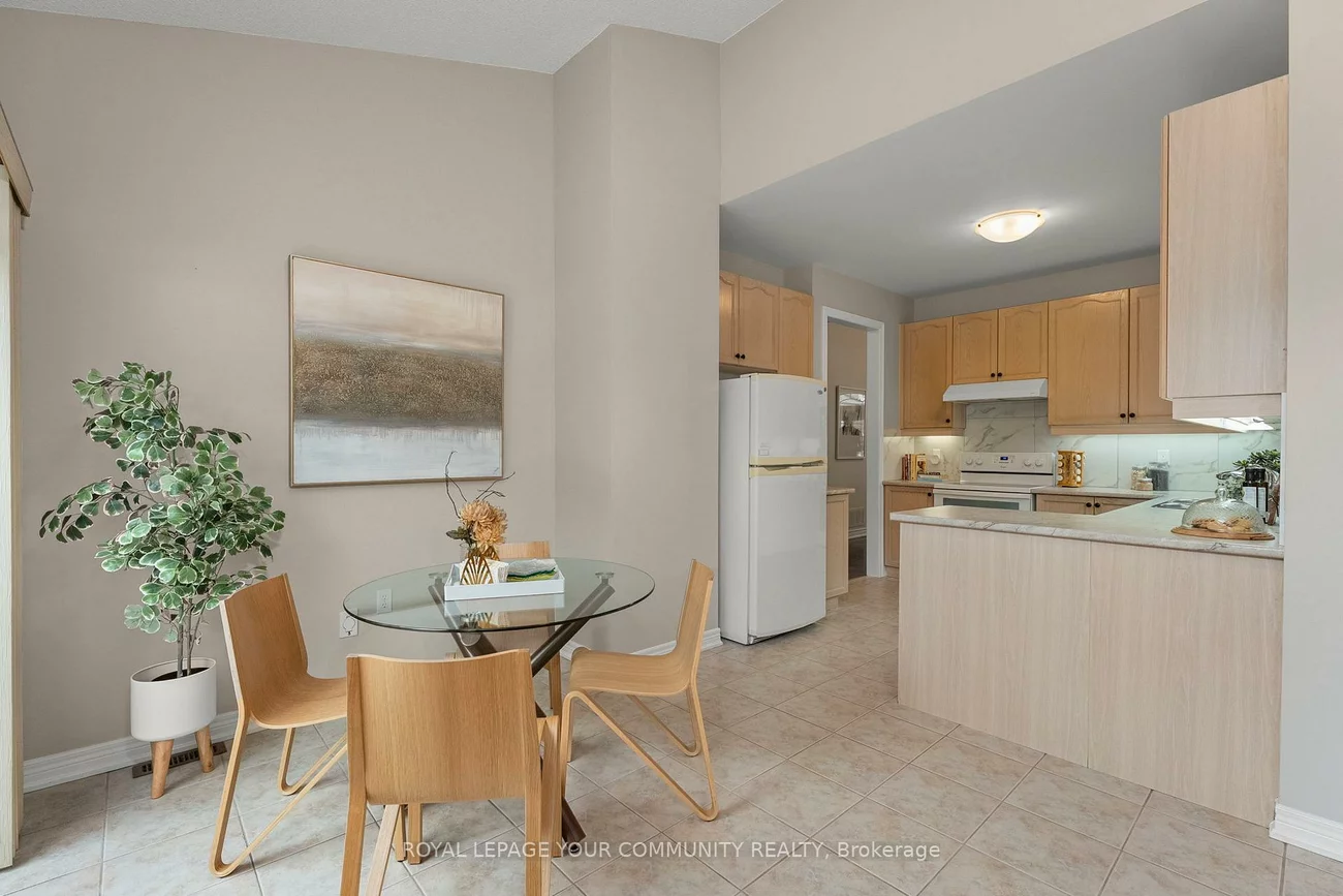 29, Cliveden, Berczy, Markham