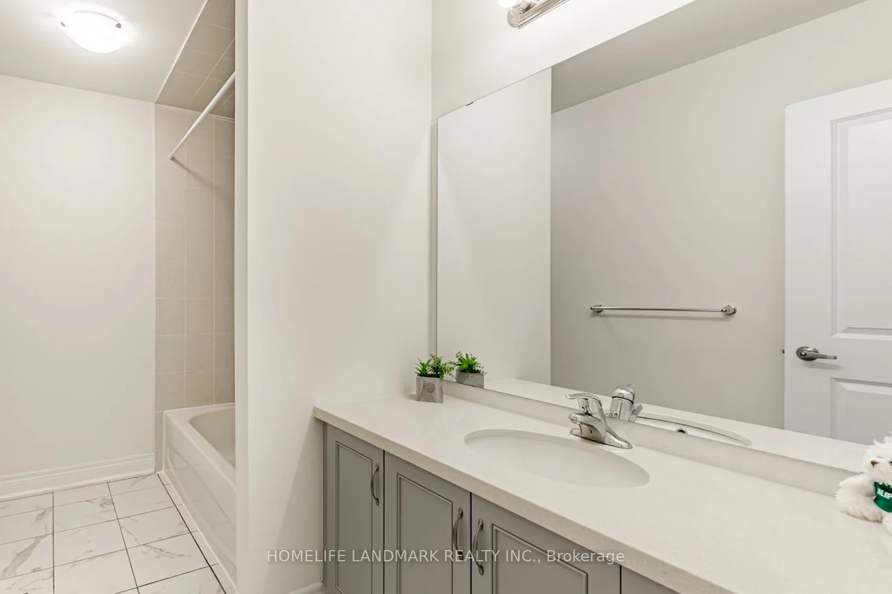 47, Andress, Cedarwood, Markham