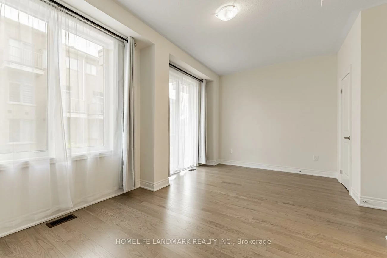 47, Andress, Cedarwood, Markham