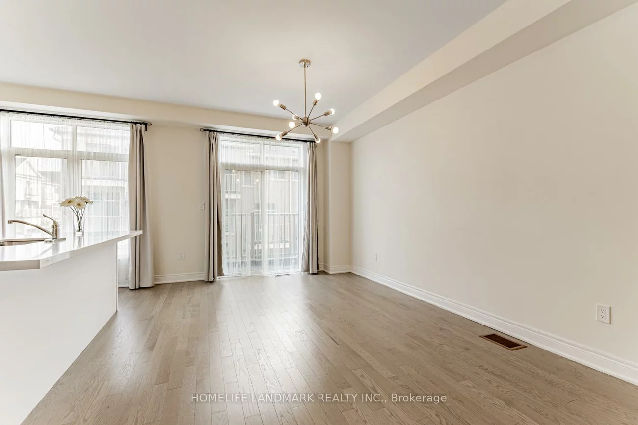 47, Andress, Cedarwood, Markham