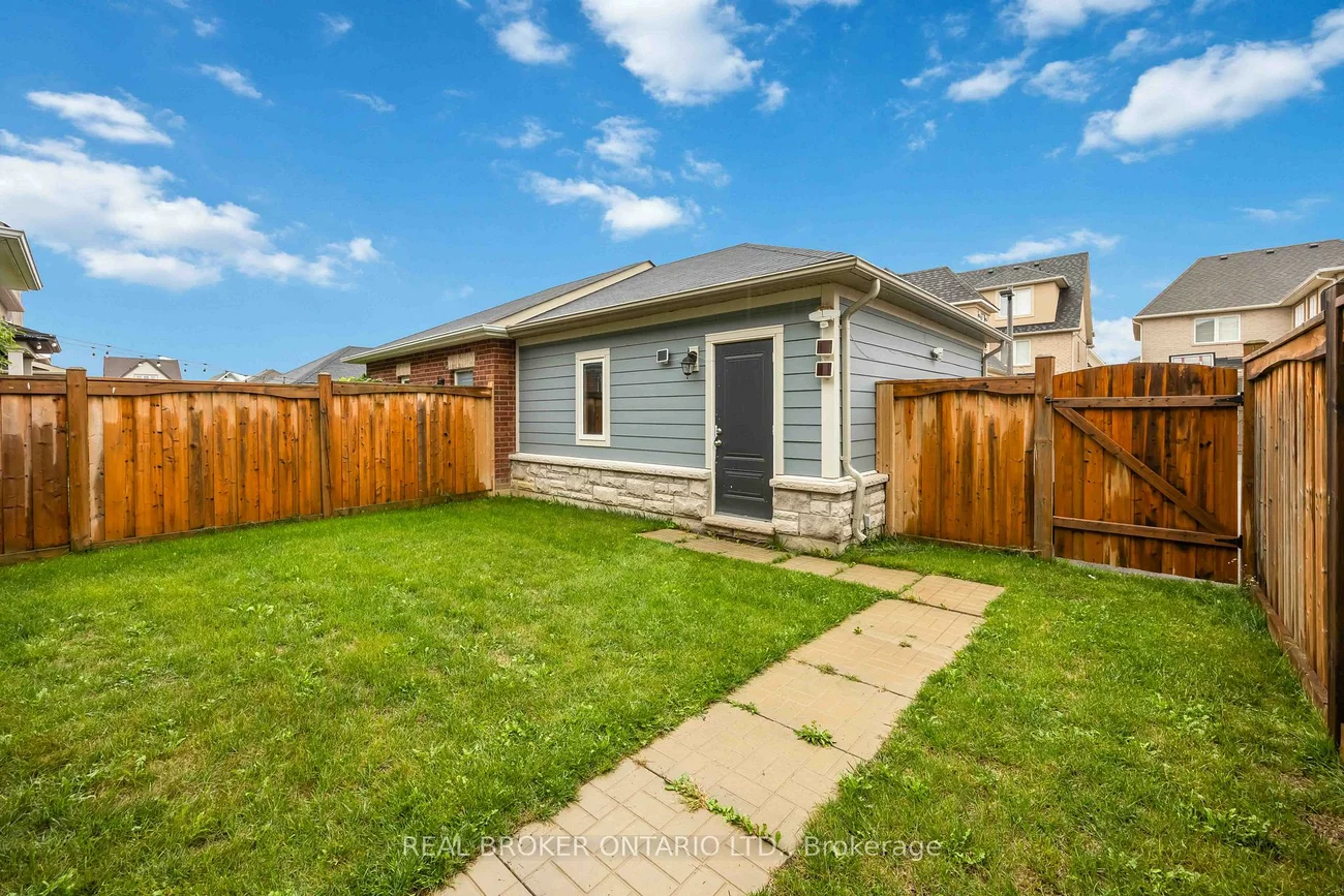 18, Lawrence Pilkington, Cornell, Markham