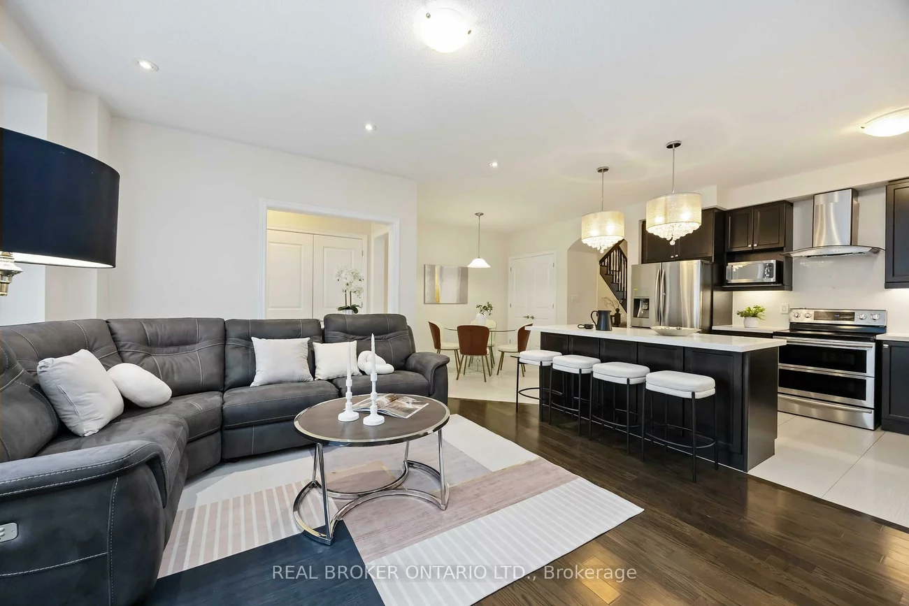 18, Lawrence Pilkington, Cornell, Markham