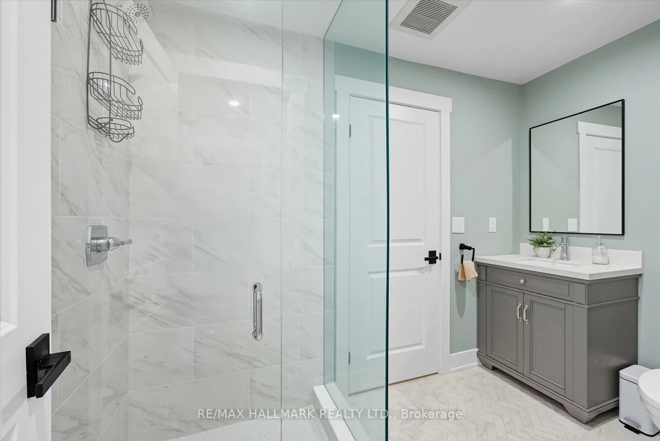 11, Avondale, Markham Village, Markham