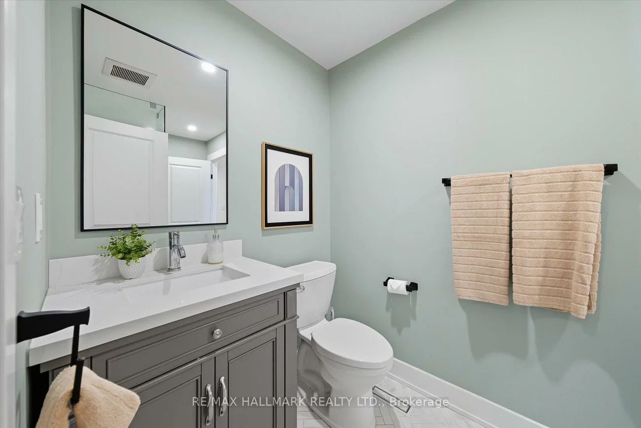 11, Avondale, Markham Village, Markham