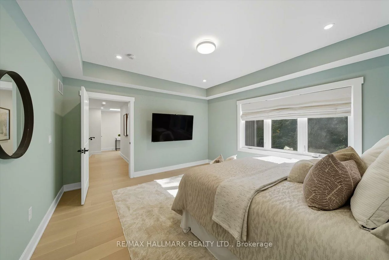 11, Avondale, Markham Village, Markham