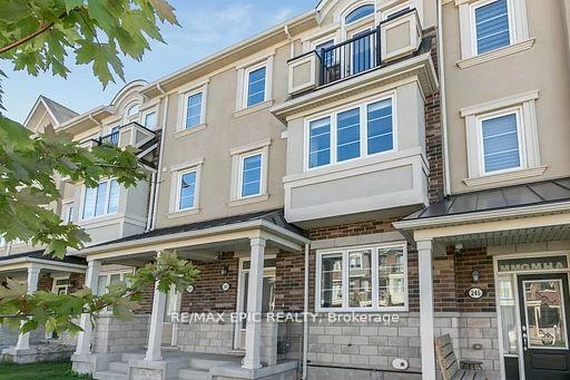 243, Rustle Woods, Cornell, Markham