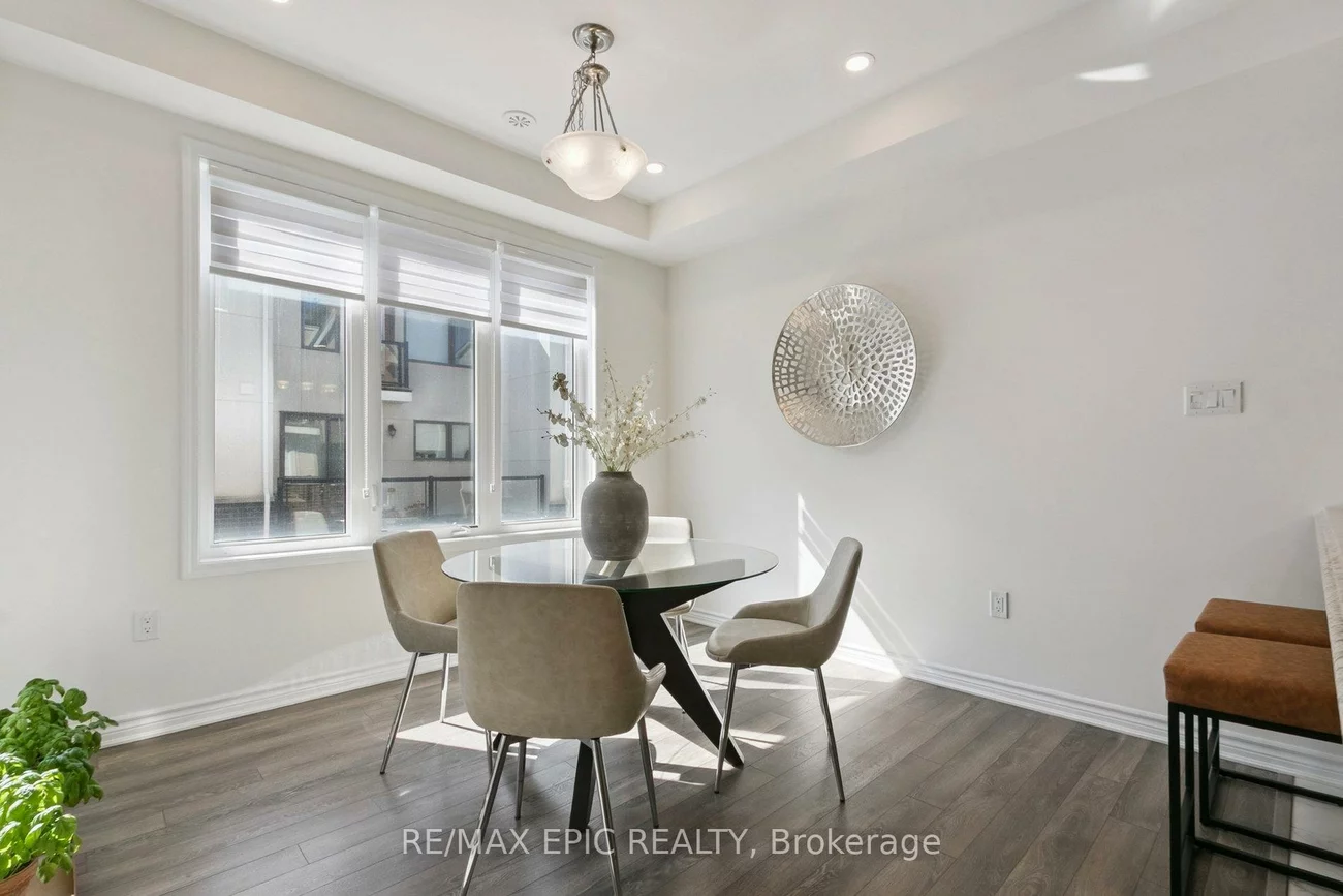 243, Rustle Woods, Cornell, Markham