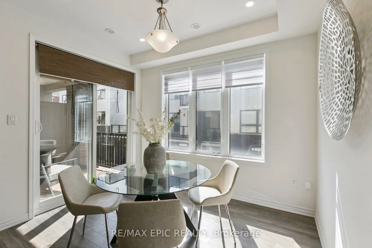 243, Rustle Woods, Cornell, Markham