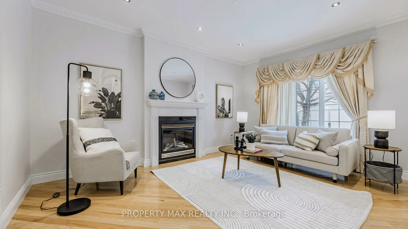 48, Elmrill, Berczy, Markham