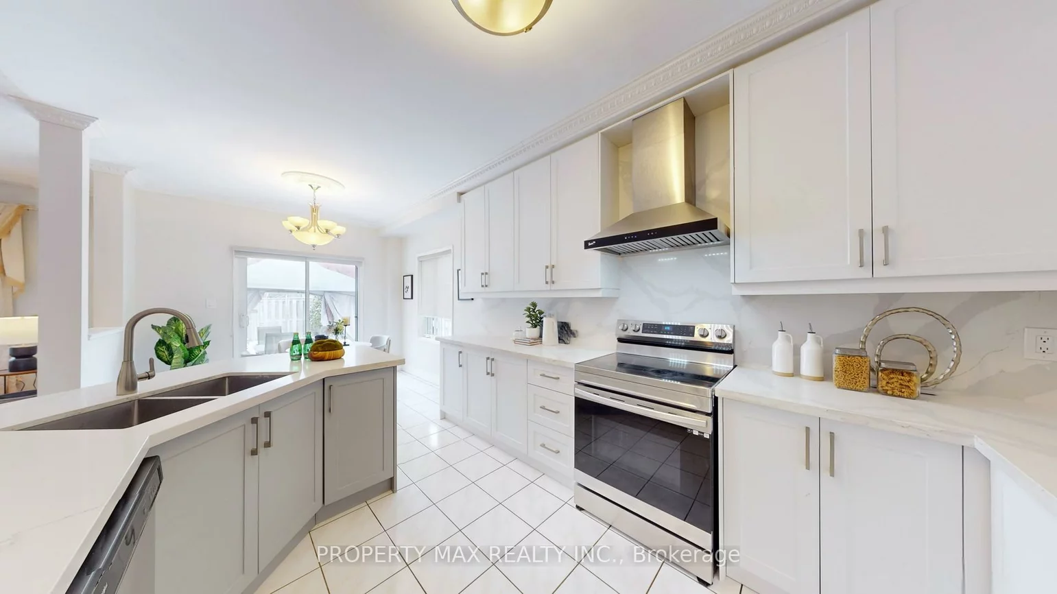 48, Elmrill, Berczy, Markham