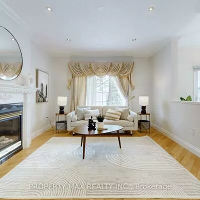 48, Elmrill, Berczy, Markham