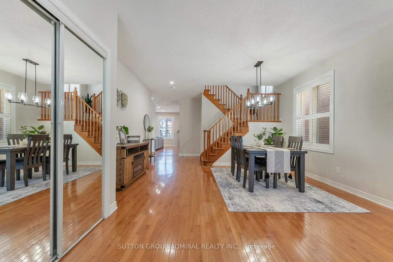 16, Appleview, Greensborough, Markham