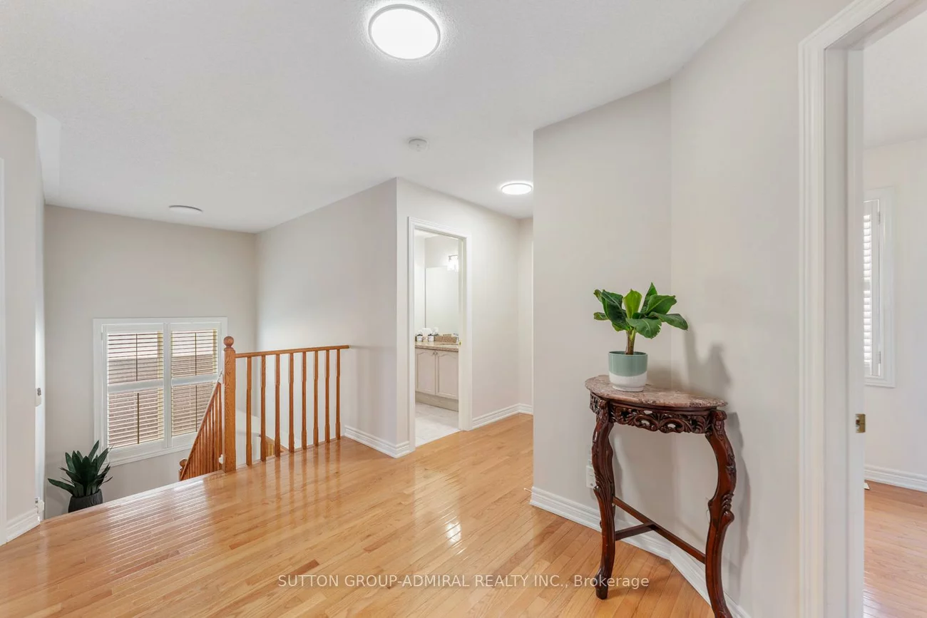 16, Appleview, Greensborough, Markham