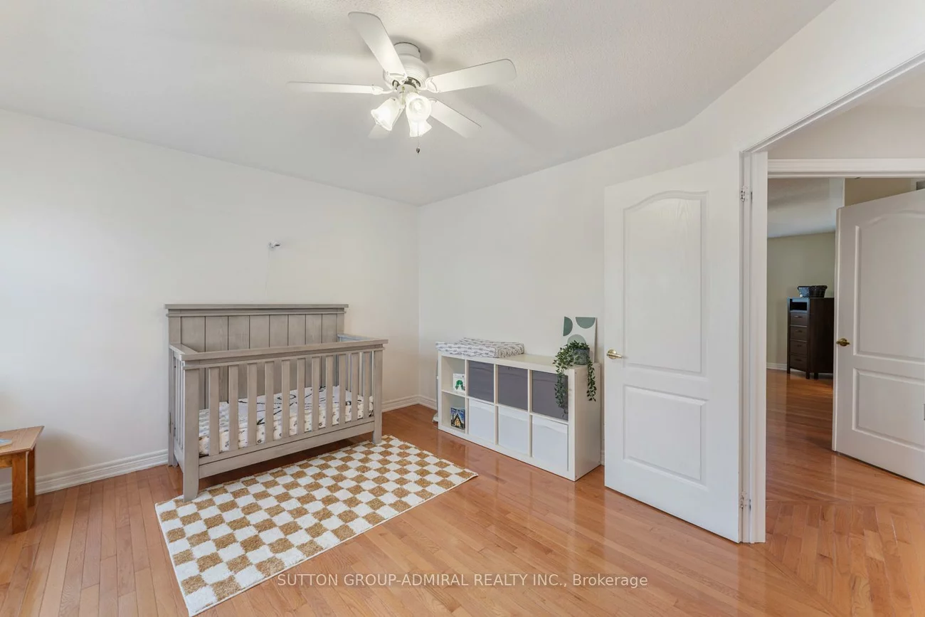 16, Appleview, Greensborough, Markham