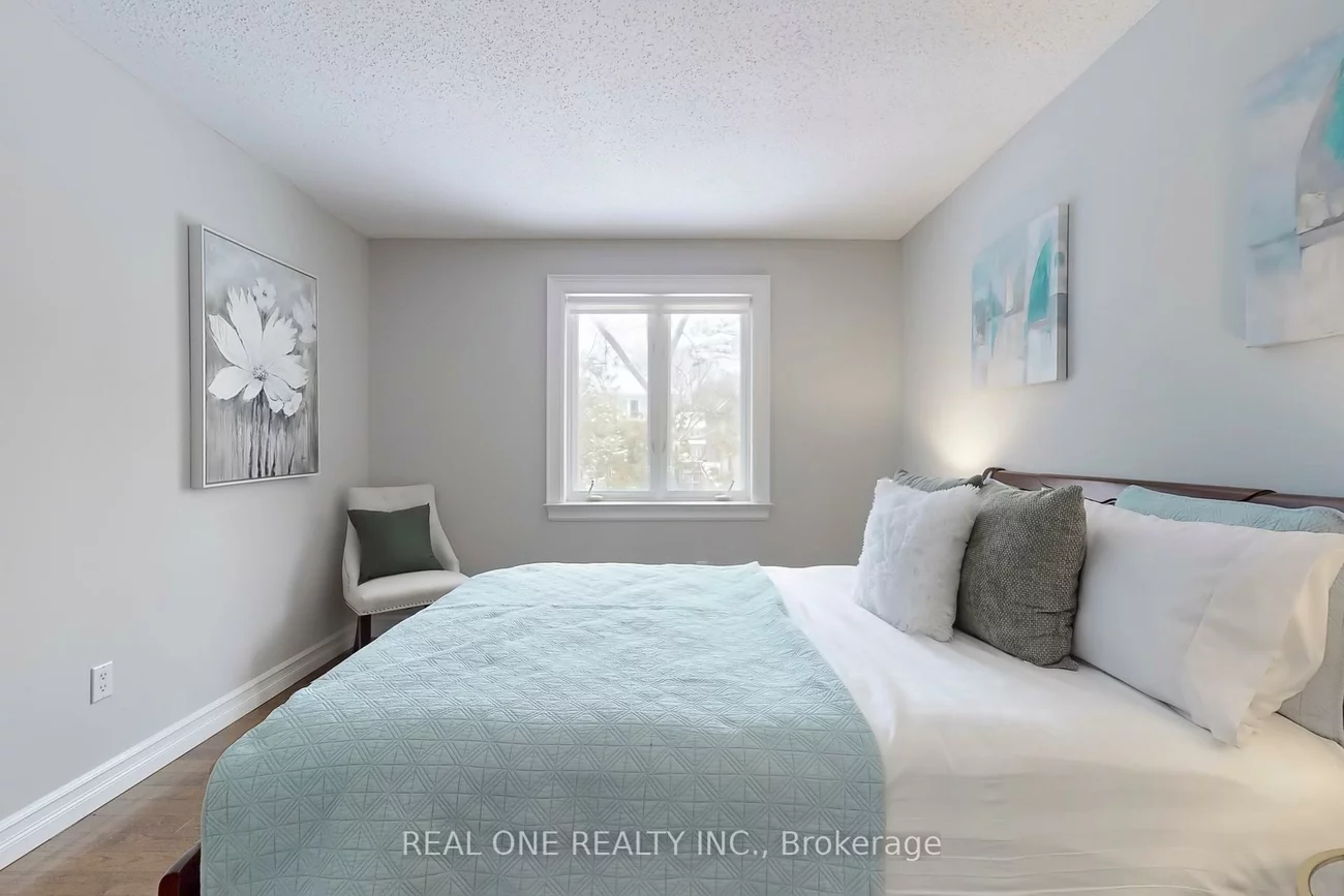 27, Aitken, Unionville, Markham