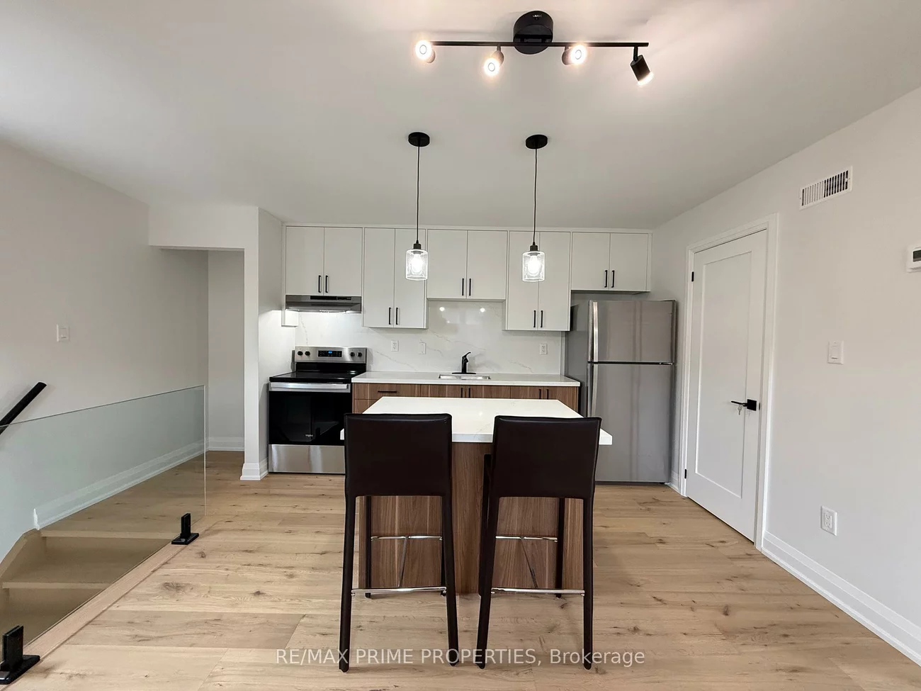 152, Whites Hill, Cornell, Markham