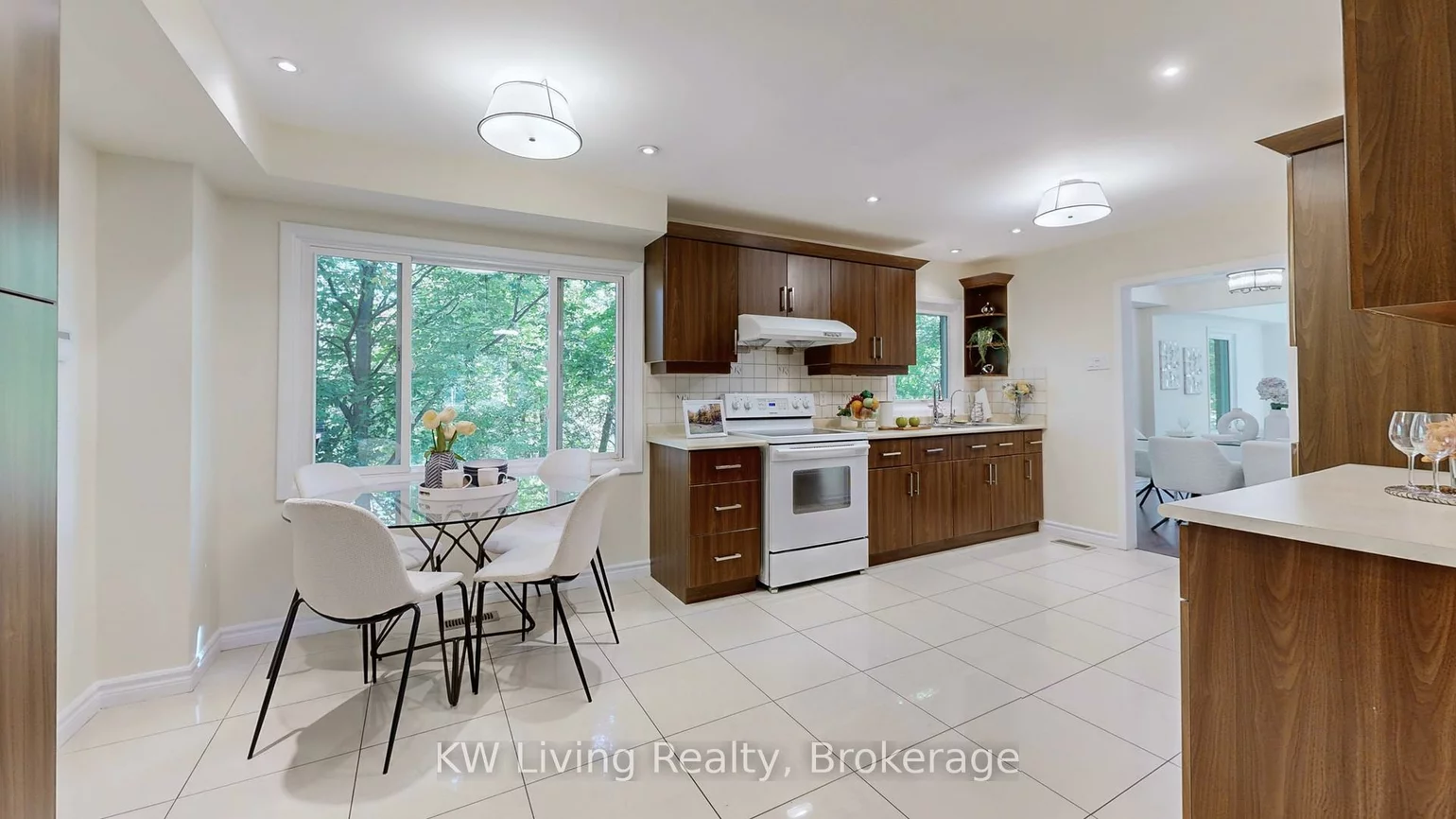 9739, Warden, Devil's Elbow, Markham