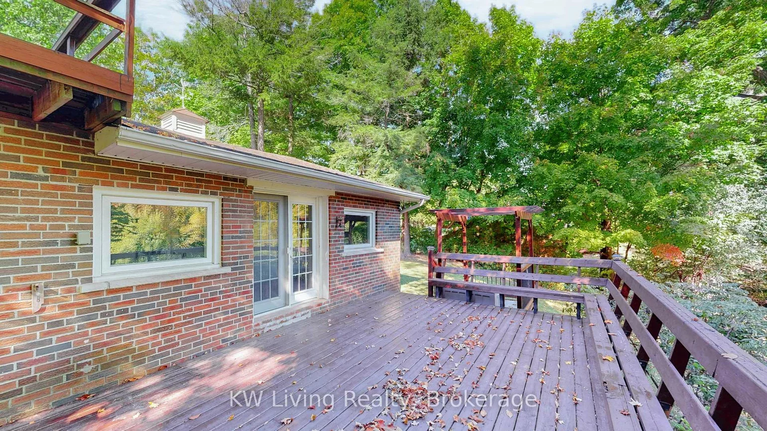 9739, Warden, Devil's Elbow, Markham