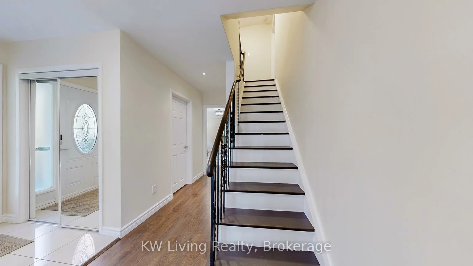 9739, Warden, Devil's Elbow, Markham