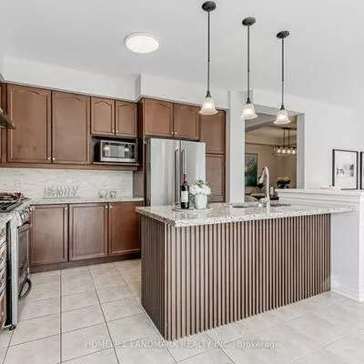 3, Wintam, Victoria Square, Markham