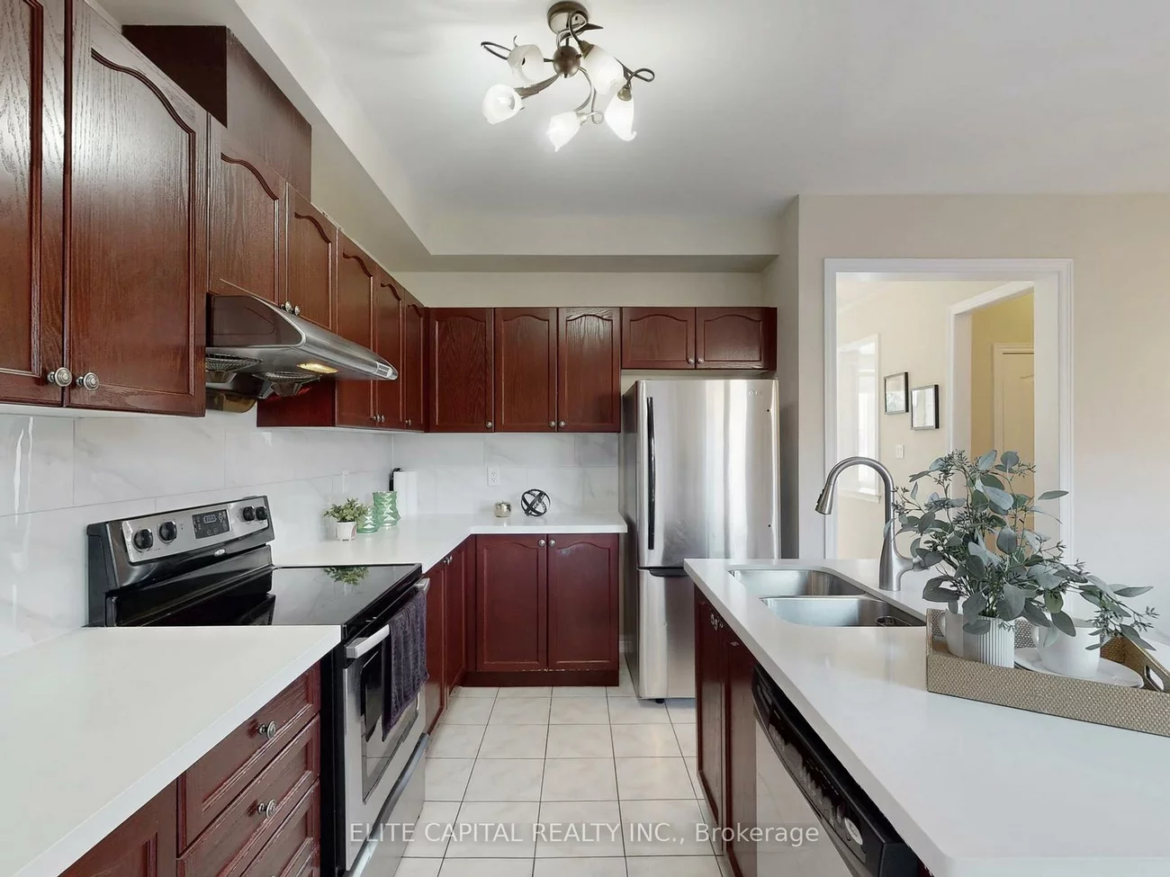 28, Ivory Silk, Cathedraltown, Markham