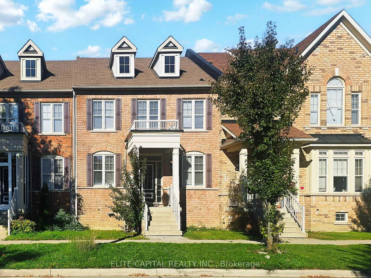 28, Ivory Silk, Cathedraltown, Markham