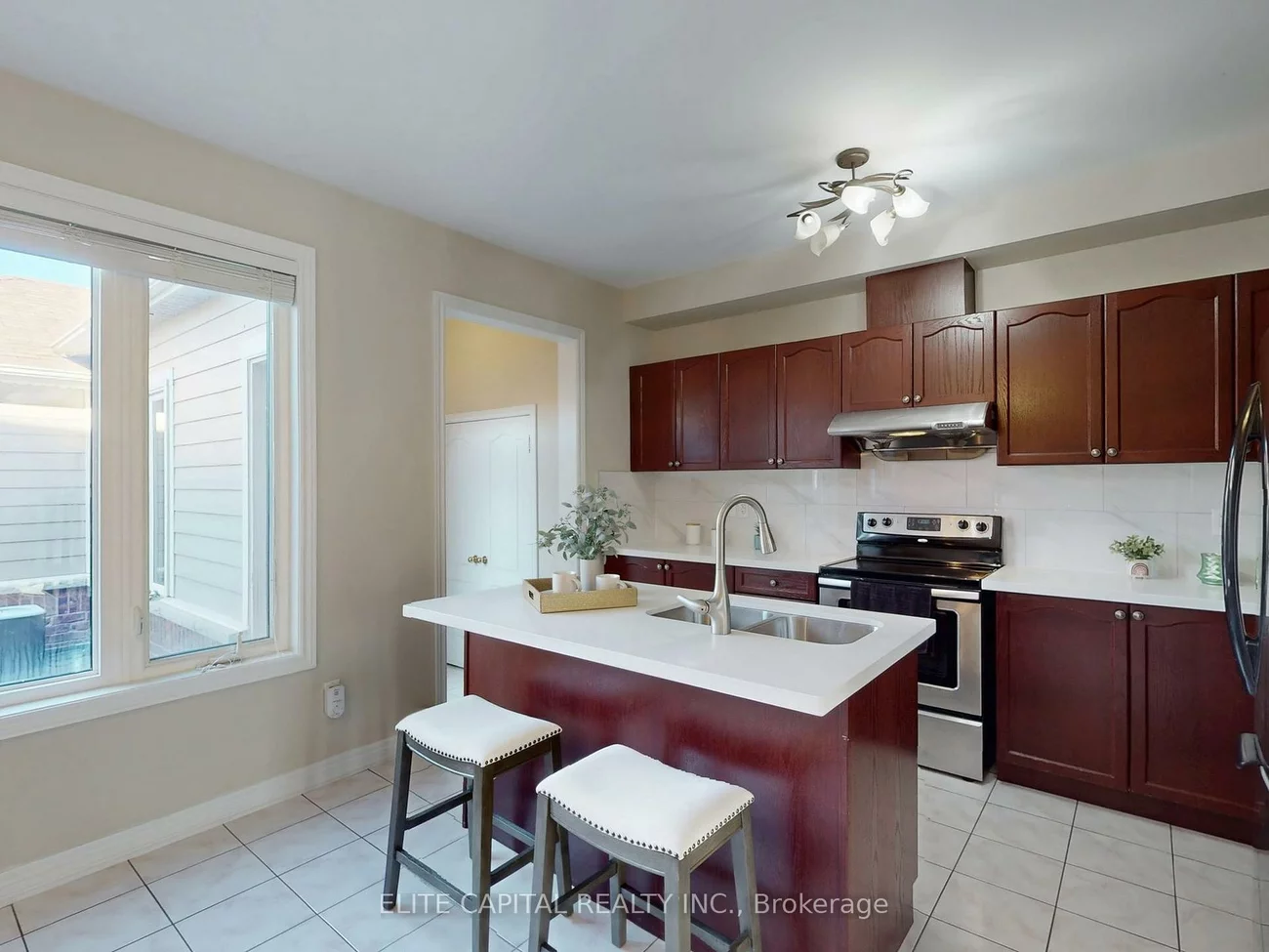 28, Ivory Silk, Cathedraltown, Markham