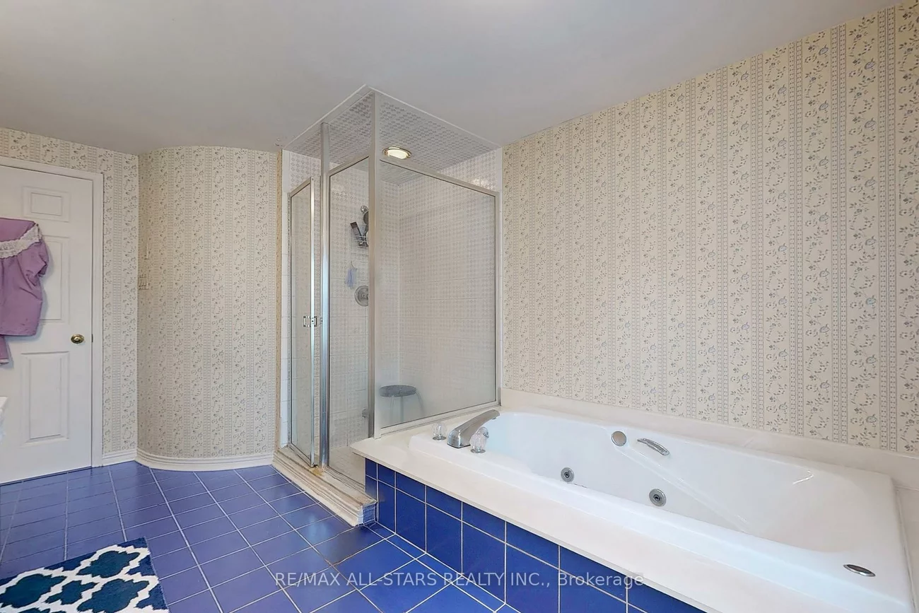 82, Waterbridge, Unionville, Markham