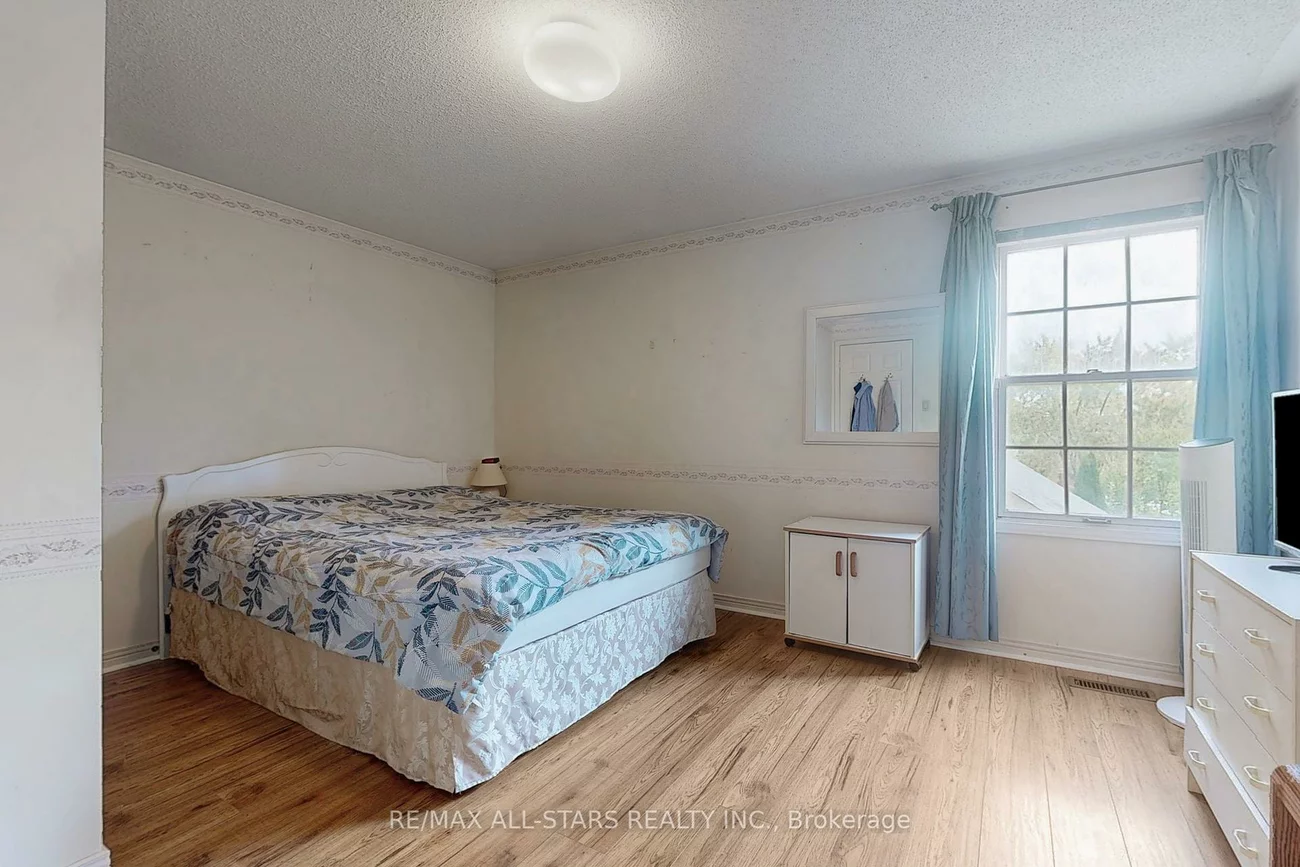82, Waterbridge, Unionville, Markham