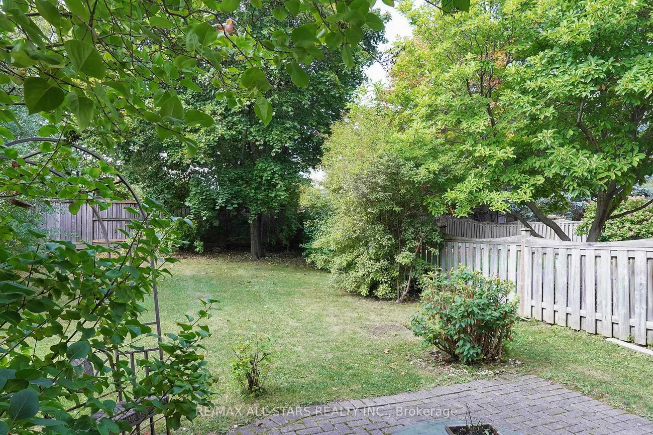 82, Waterbridge, Unionville, Markham