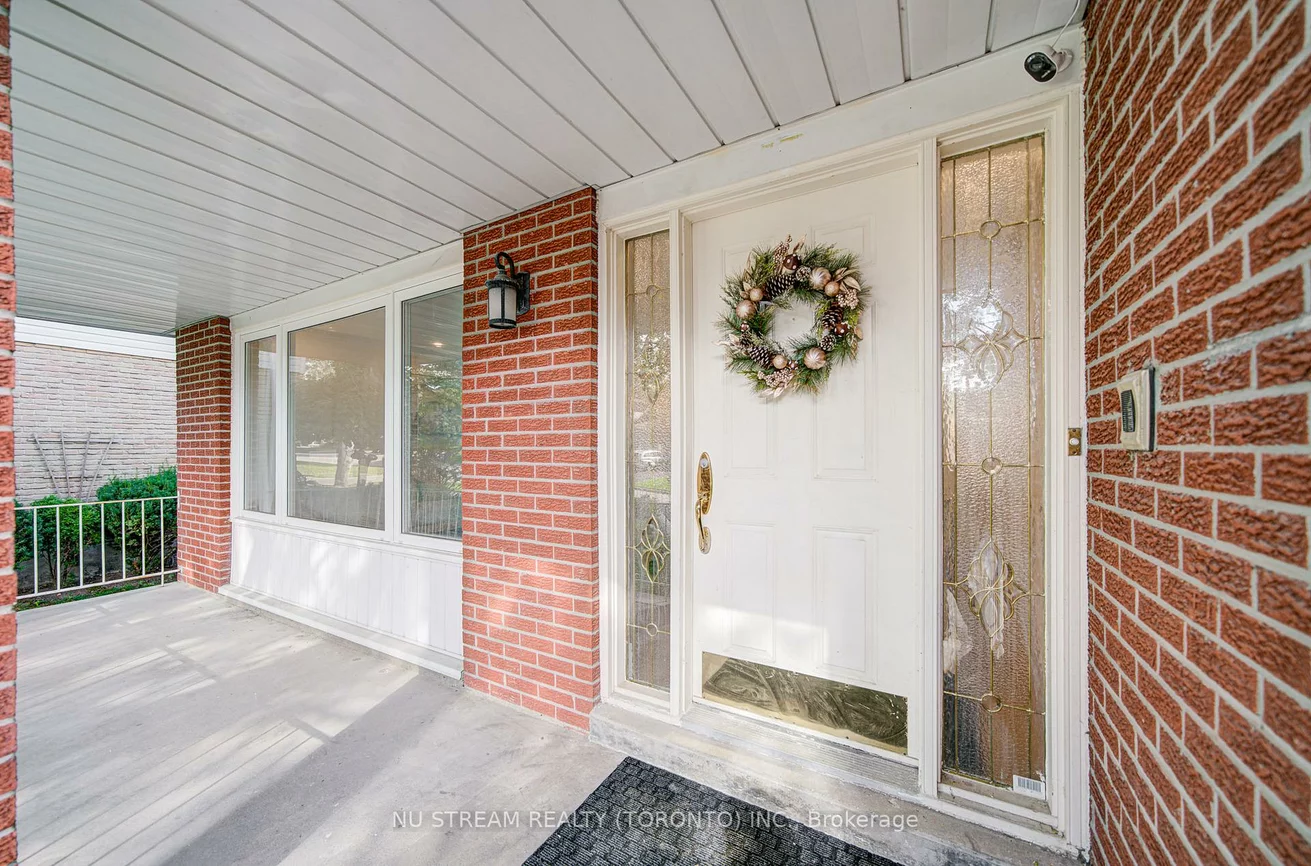8, Hemingway, Unionville, Markham