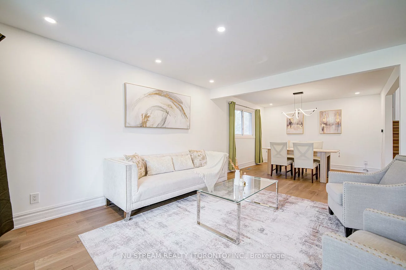8, Hemingway, Unionville, Markham