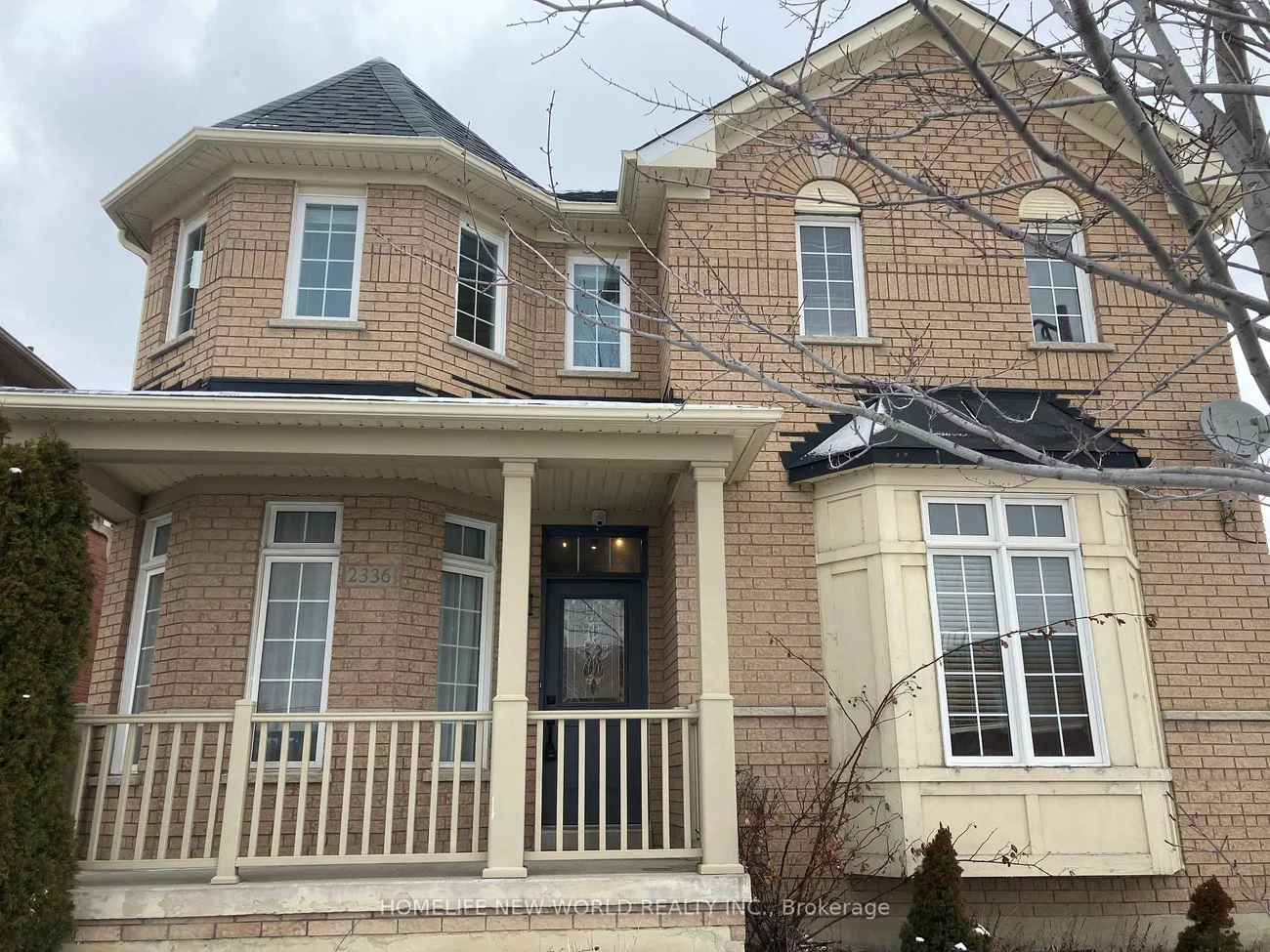 2336, Bur Oak, Greensborough, Markham