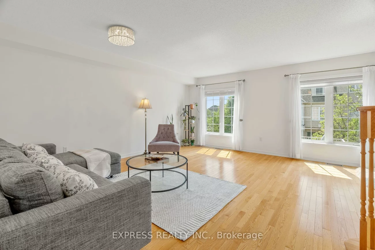 104, Prince Charles, Berczy, Markham