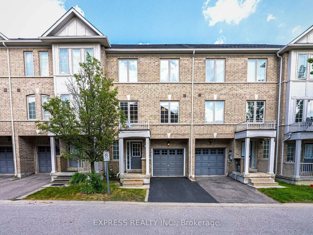104, Prince Charles, Berczy, Markham