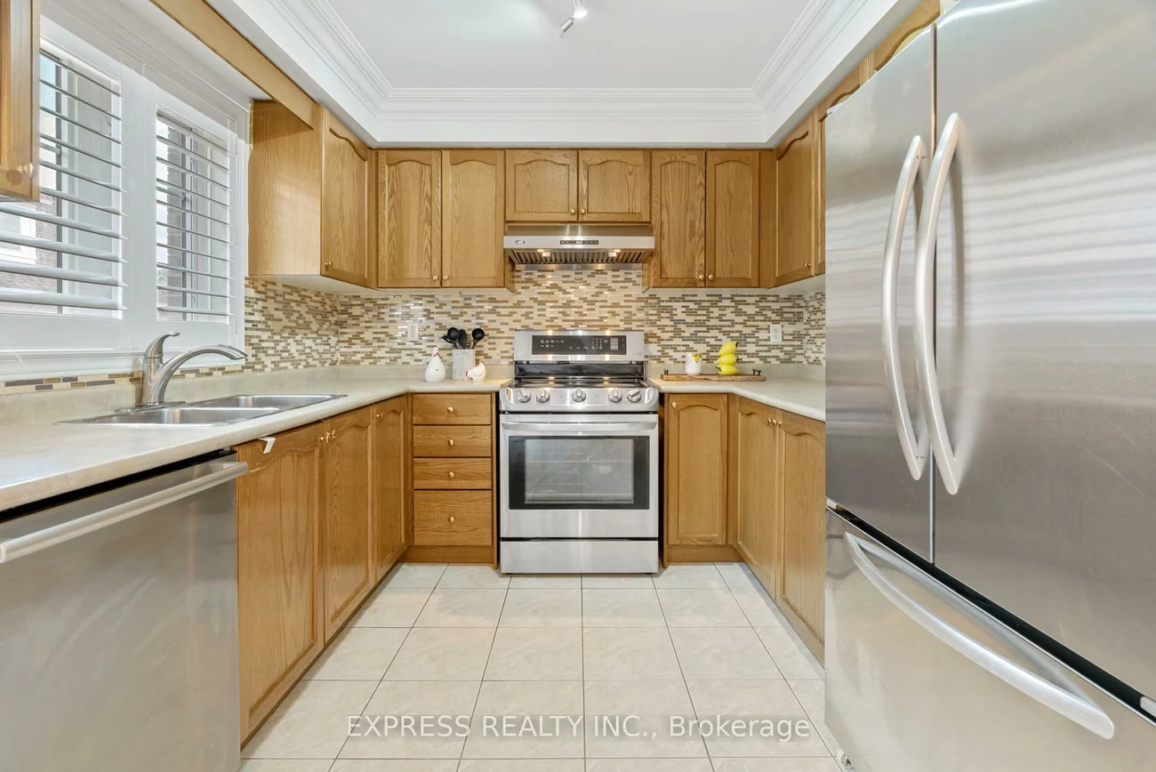 104, Prince Charles, Berczy, Markham