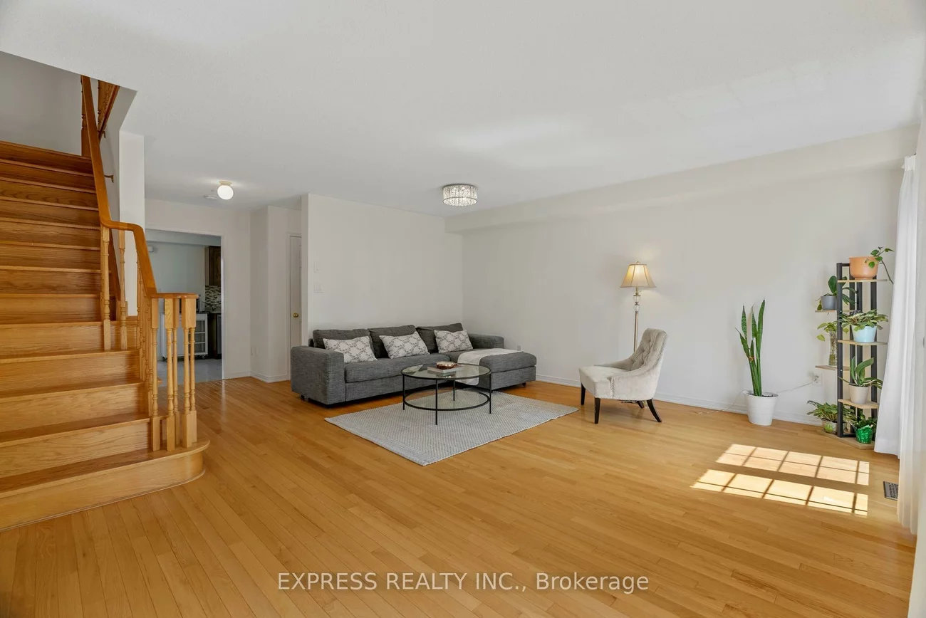 104, Prince Charles, Berczy, Markham