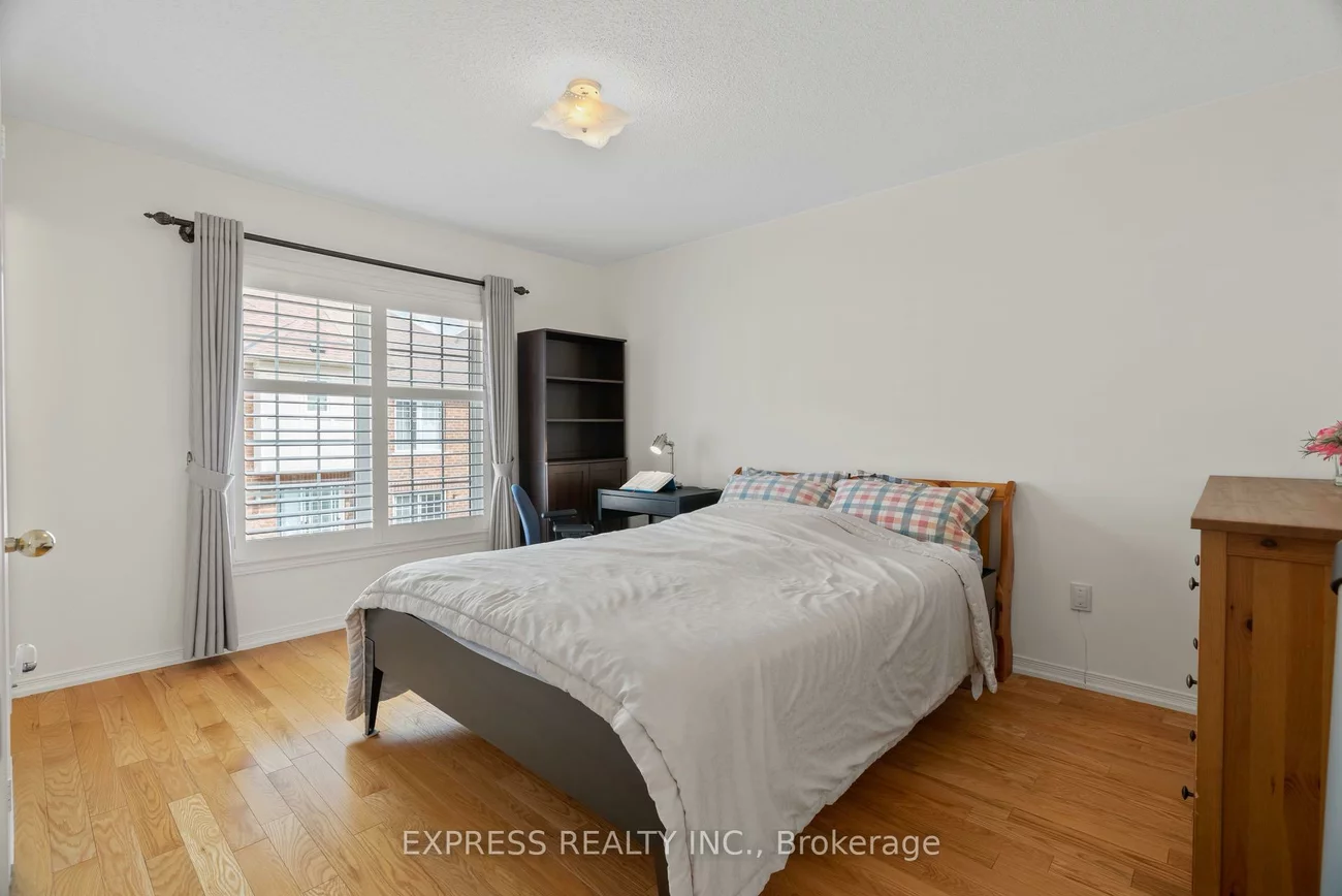 104, Prince Charles, Berczy, Markham