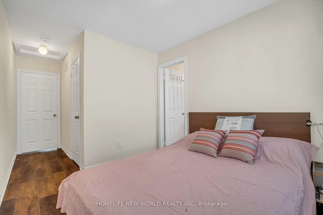 193, Dundas, Greensborough, Markham