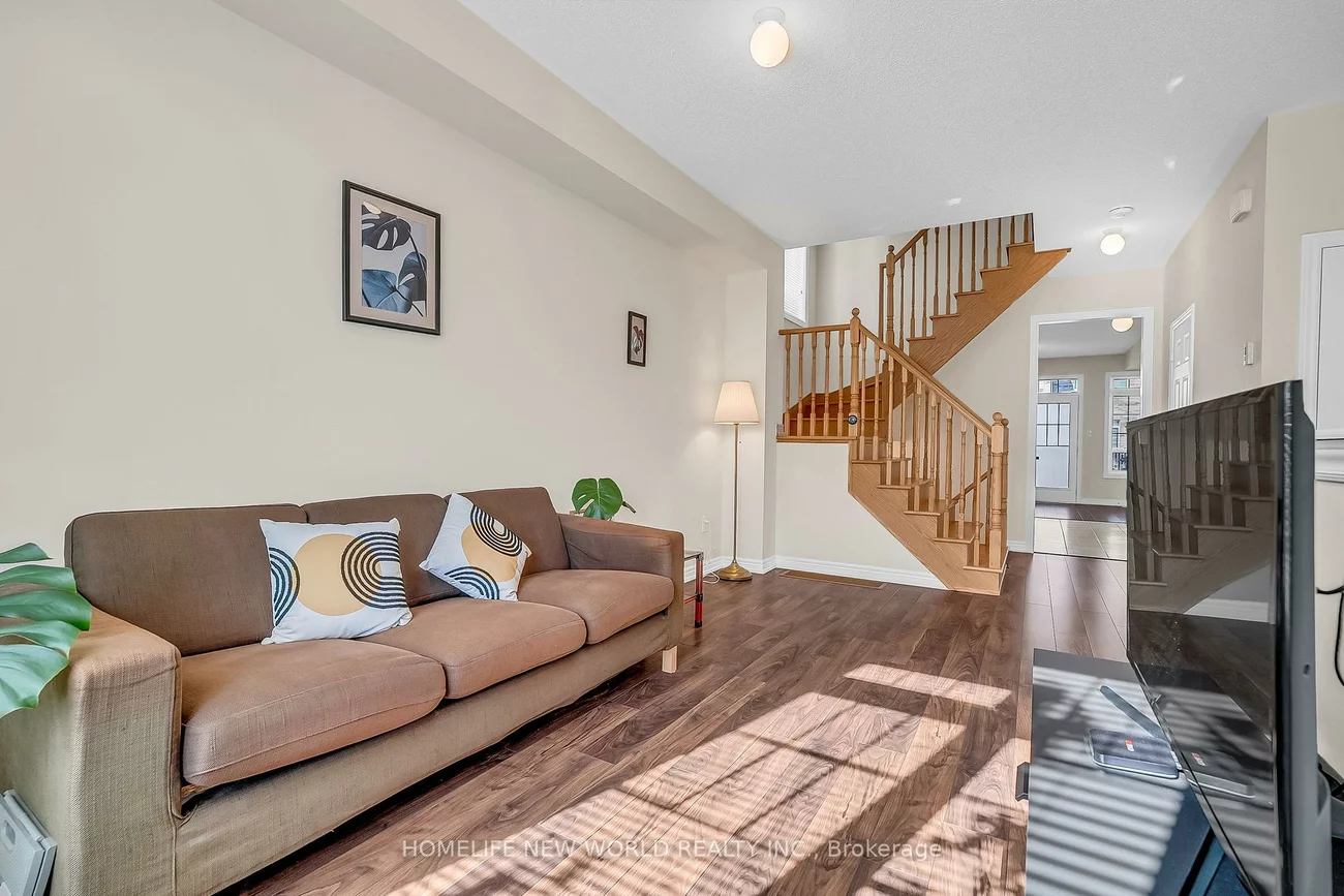 193, Dundas, Greensborough, Markham