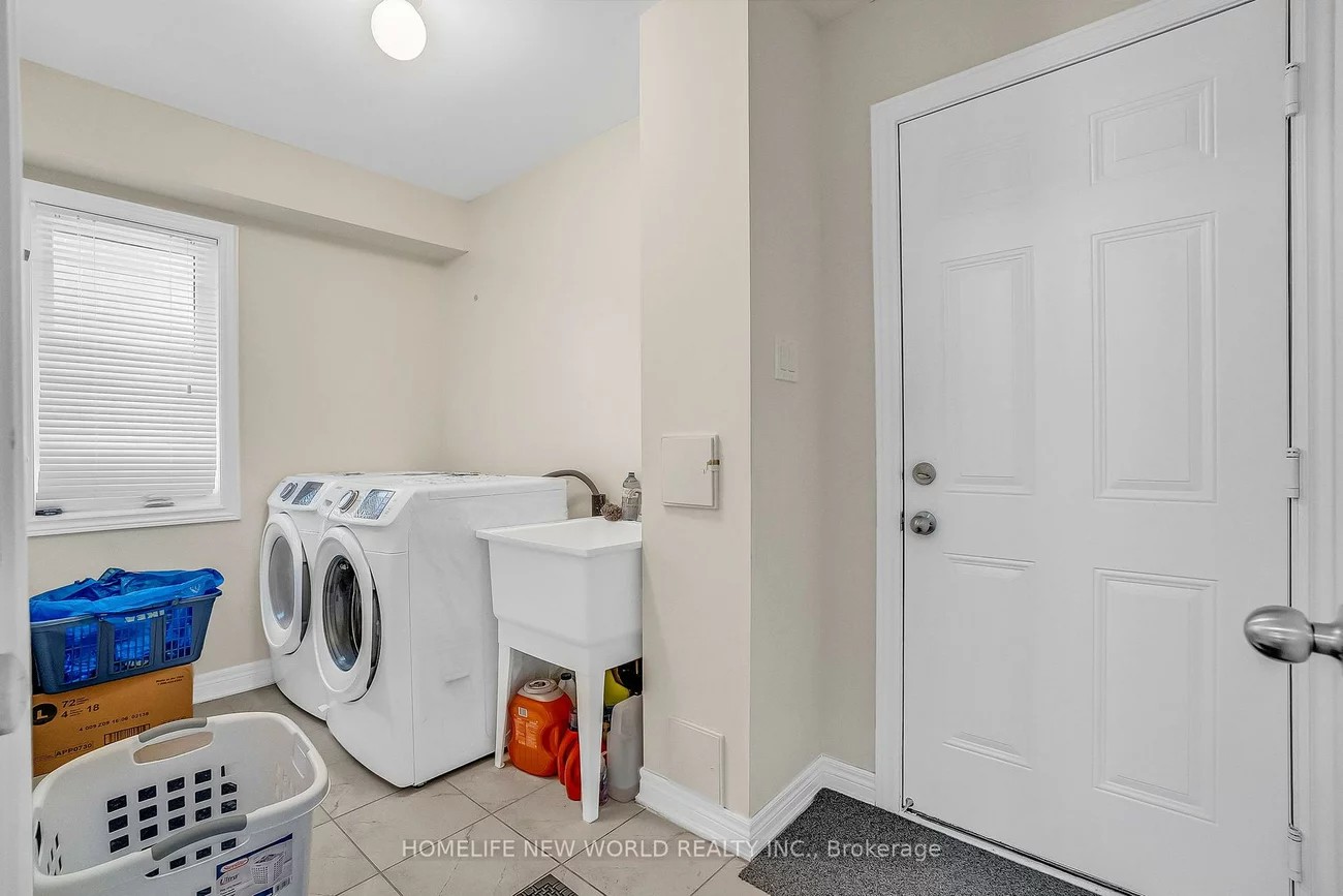 193, Dundas, Greensborough, Markham