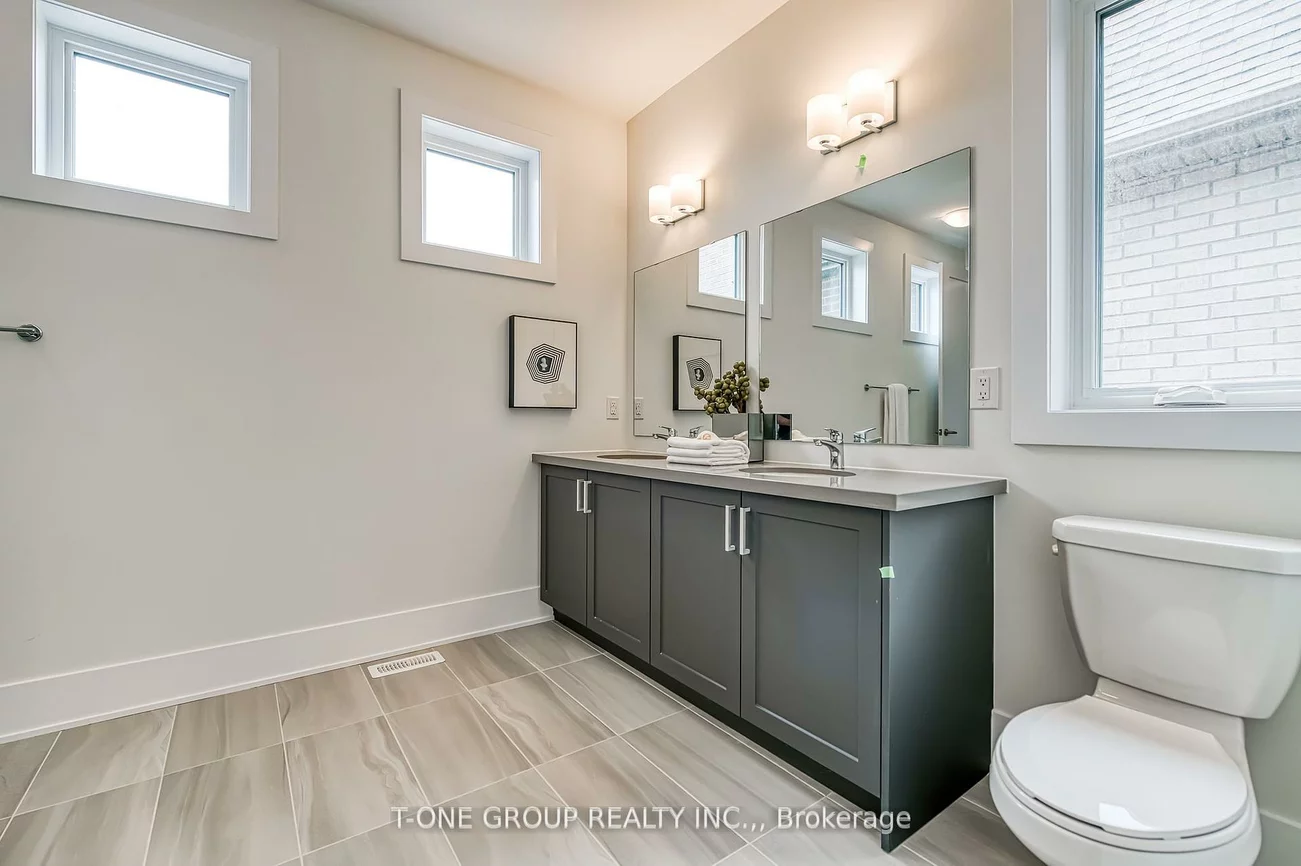 72, Meizhou, Angus Glen, Markham