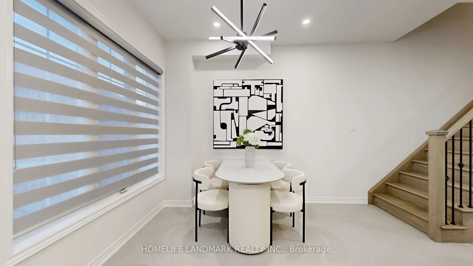 575, White's Hill, Cornell, Markham
