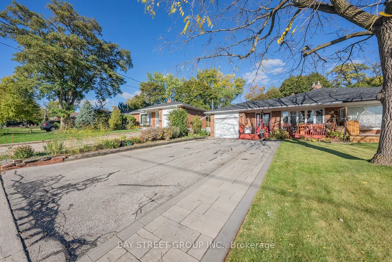 43, Sherwood Forest, Bullock, Markham