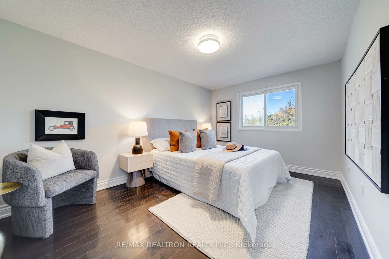 261, Hollingham, Unionville, Markham