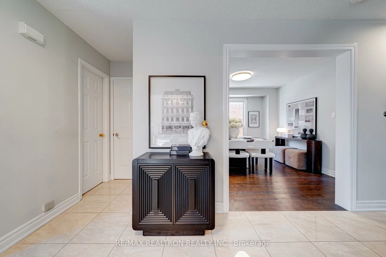 261, Hollingham, Unionville, Markham