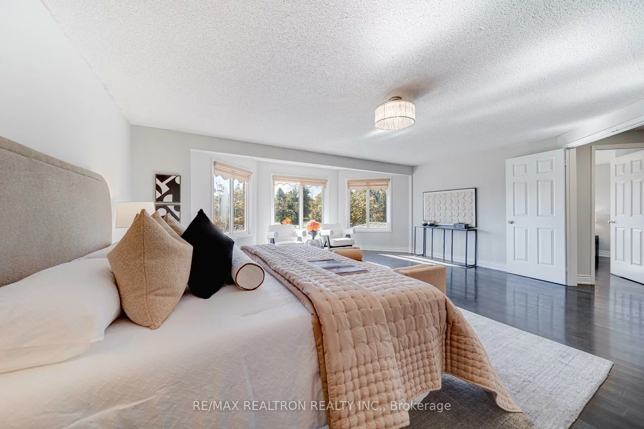 261, Hollingham, Unionville, Markham