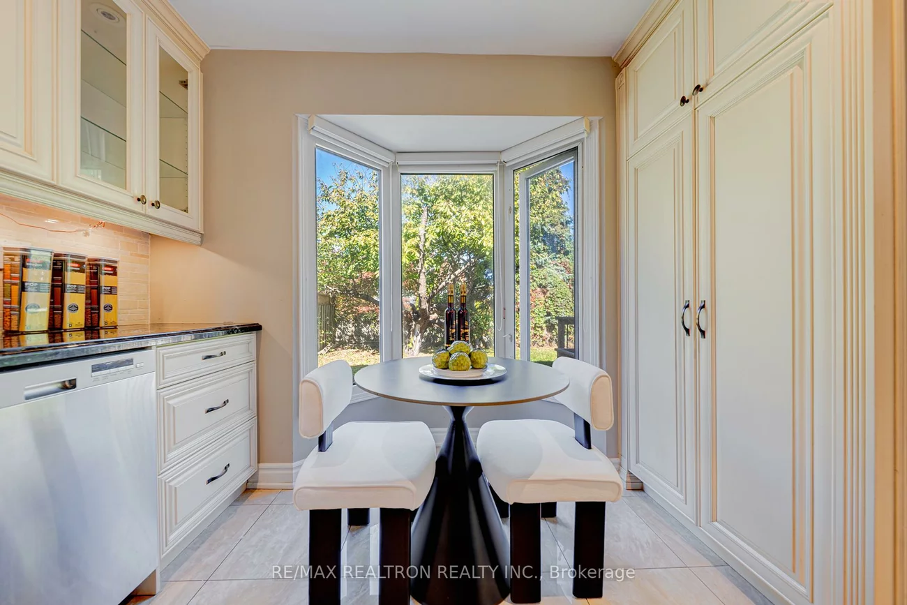 261, Hollingham, Unionville, Markham