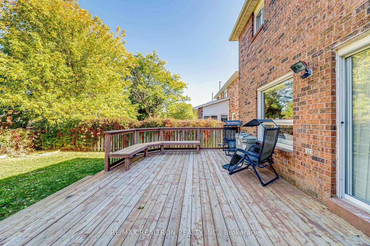 261, Hollingham, Unionville, Markham