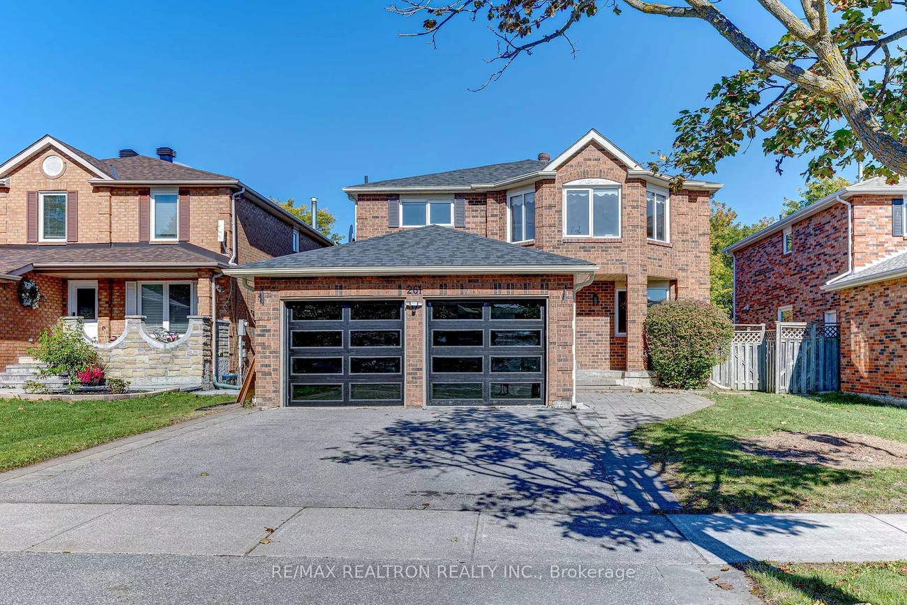 261, Hollingham, Unionville, Markham